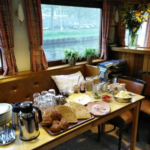 Un bon petit déjeuner avant la course - crédit photo : RunningGeek.be