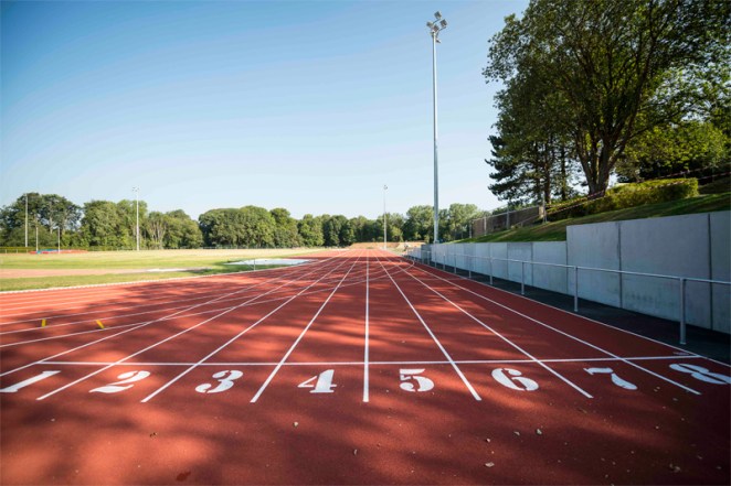 La piste d'athlétisme du Blocry à Louvain-la-Neuve